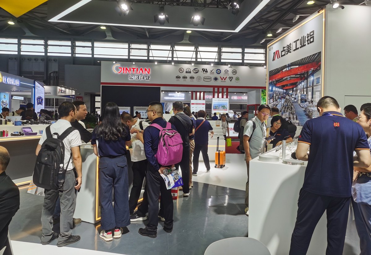 6057e1aeaf3a7b7094078382f91ce09 拷貝.jpg